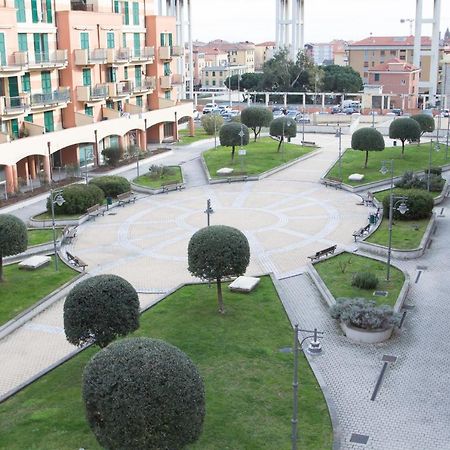 Appartamento Ristrutturato Con Terrazzo Varraze Exterior foto