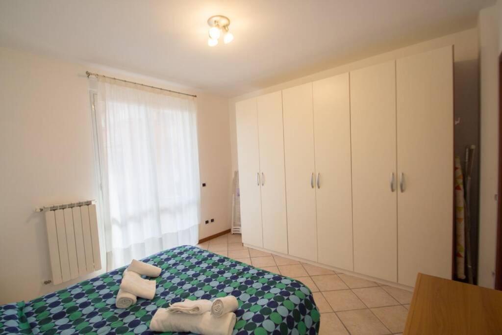 Appartamento Ristrutturato Con Terrazzo Varraze Exterior foto